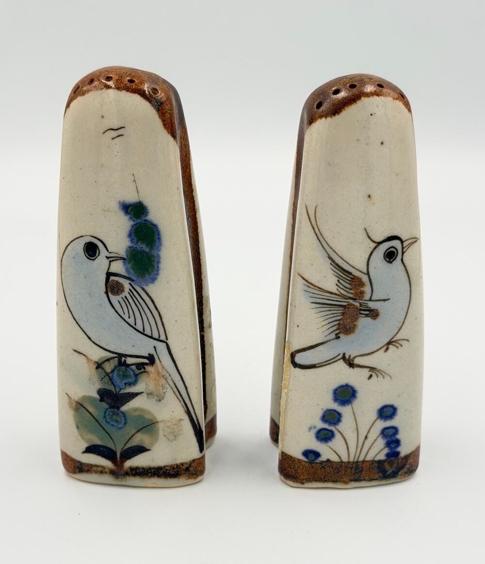 Folk-Art Ken Edwards Palomar Tonala Pottery Hand Painted Salt and Pepper Shakers